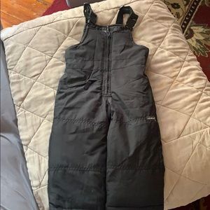 OshKosh Toddler Snow Bib